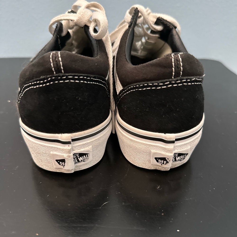 Vans Black and White Old Skool Shoes - Picture 5 of 6